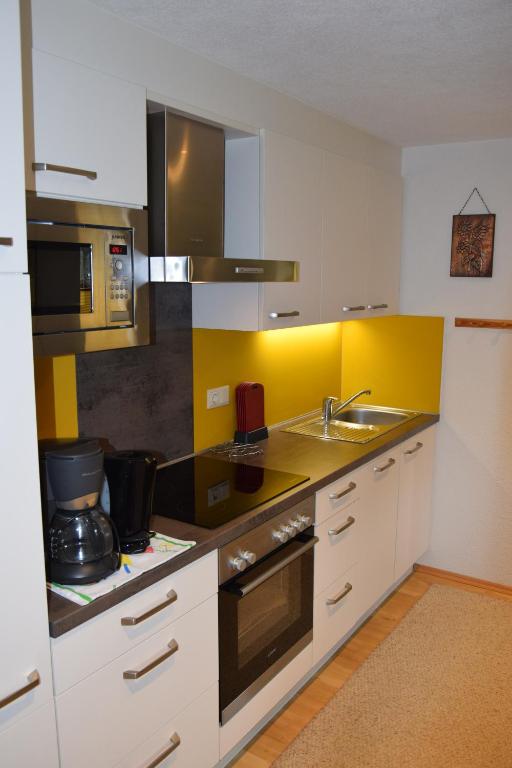 Kuchyňa alebo kuchynka v ubytovaní Ferienwohnung Gapp