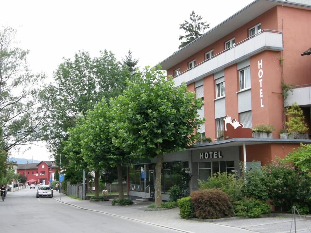 The building in which a szállodákat is located