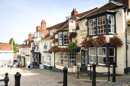 Courtyard Cottages Lymington