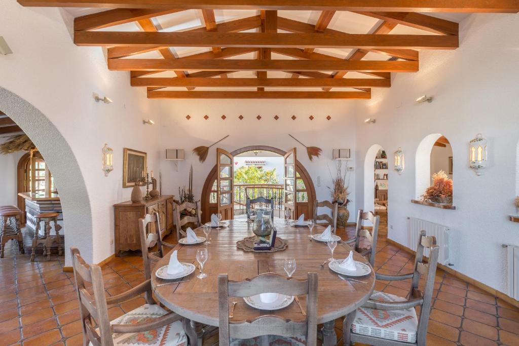 Finca 3LAKES, Alicante – Updated 2023 Prices