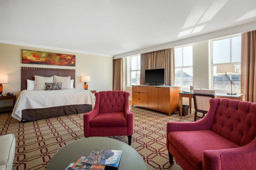 Omni Providence - 
