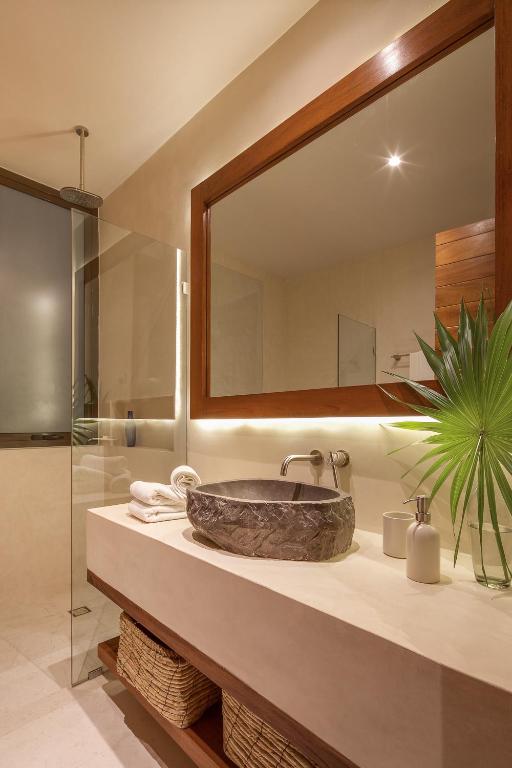 Koupelna v ubytování Copal Tulum Hotel