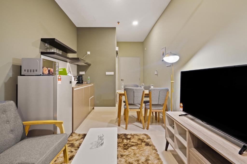 HighPark Suites in Petaling Jaya, Kelana Jaya by Plush - Departamento