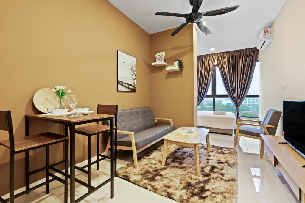 HighPark Suites in Petaling Jaya, Kelana Jaya by Plush - Apartamento De Lujo