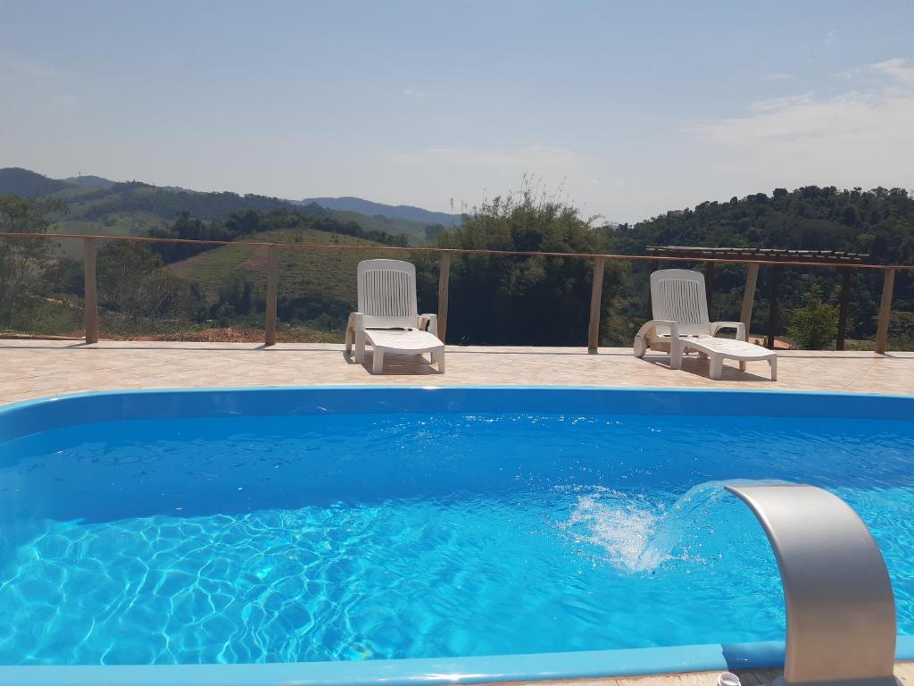  Restaurante e Pousada Chique na Roça