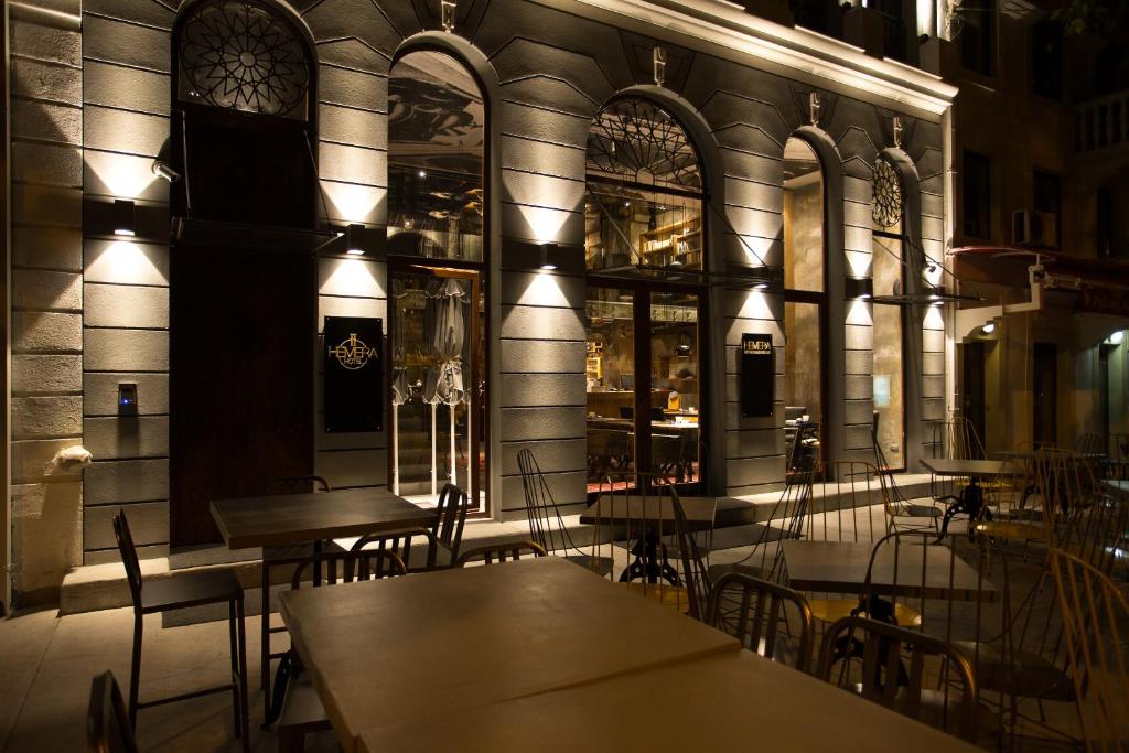Restaurace v ubytování Hotel Hemera