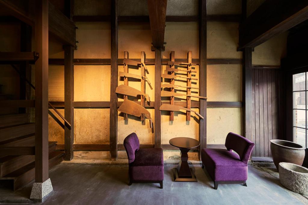Posezení v ubytování Tomonoura Shiomachi Hotel
