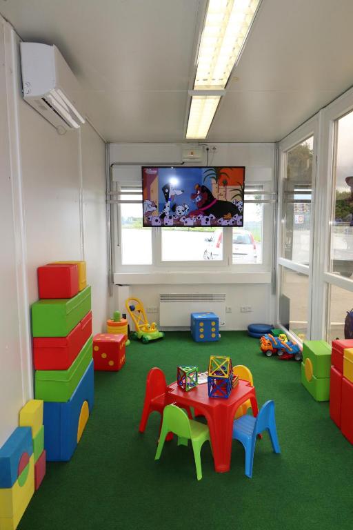 Dětský klub v ubytování iQ-Hotel