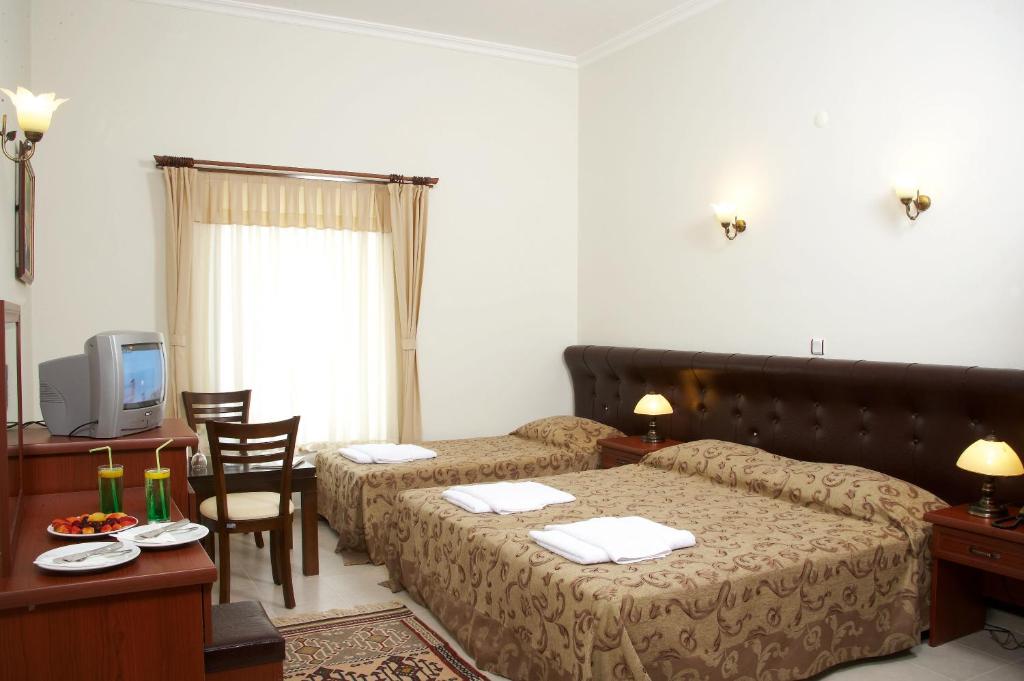 Bacahan Hotel - Triple Salle Standard