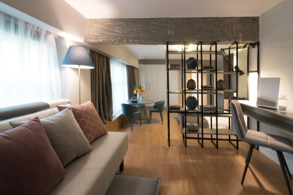 Posezení v ubytování 47 Luxury Suites