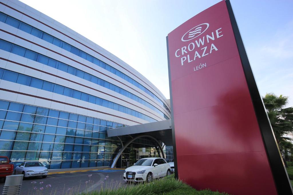 Crowne Plaza Leon, an IHG Hotel