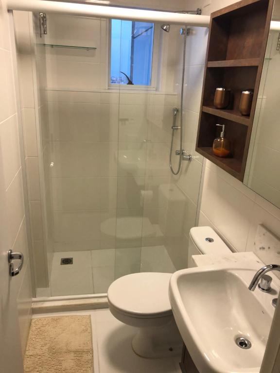  Apartamento super bem decorado em frente ao shopping