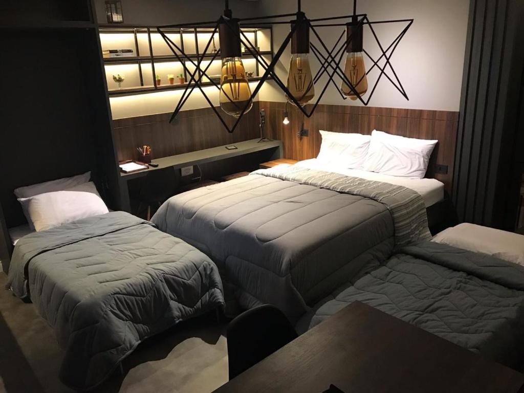  Apartamento super bem decorado em frente ao shopping
