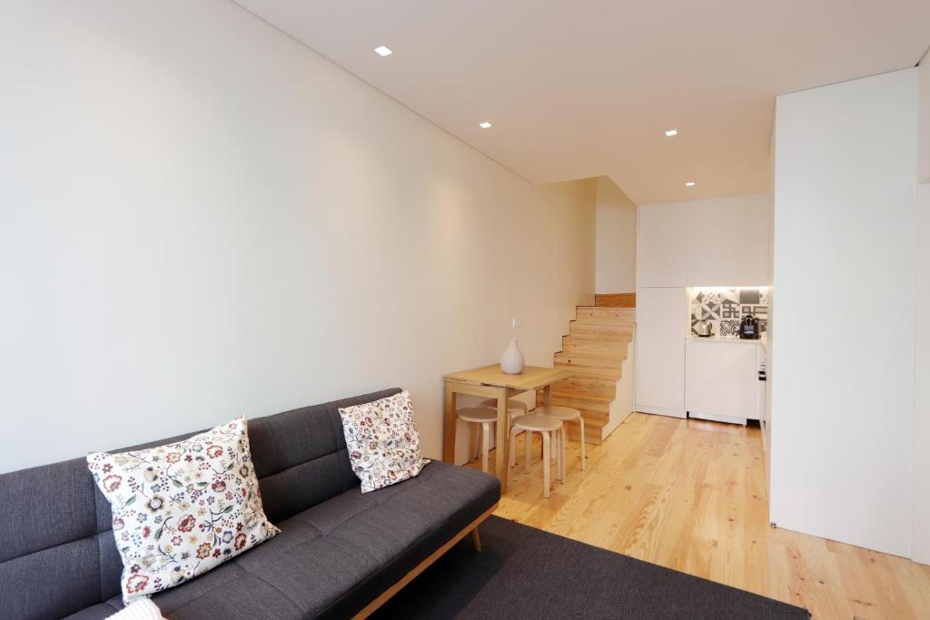 HM - Charming Pinheiro Duplex Apartment