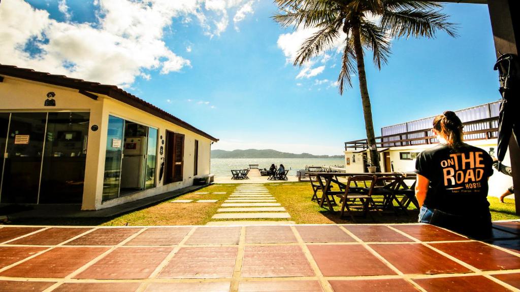  On The Road Hostel Lagoa