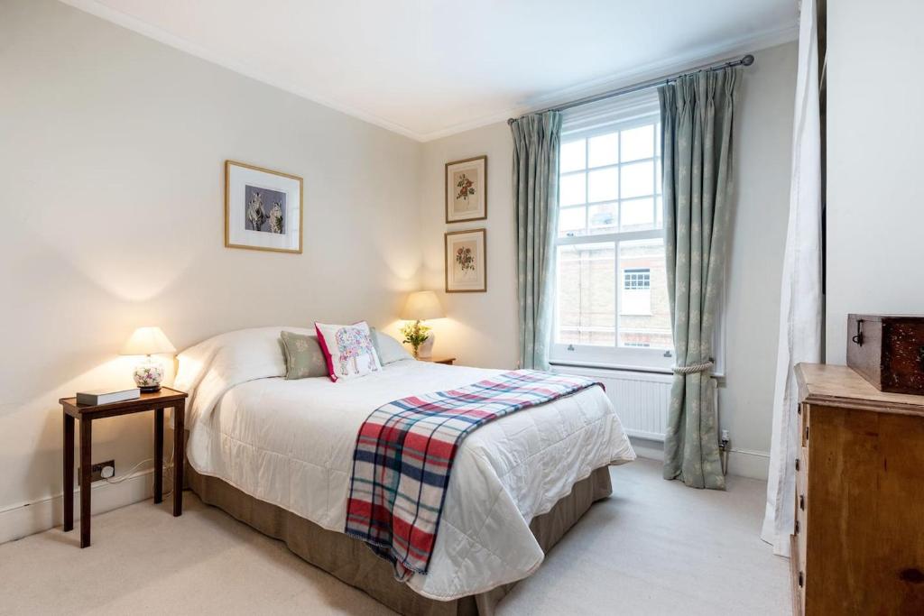 Short Term Let in Fulham