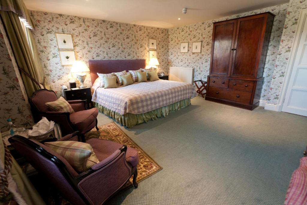 Buckland Manor - A Relais & Chateaux Hotel - Small Deluxe Double Room