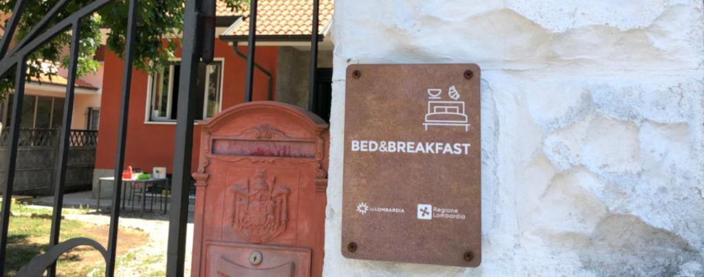 Oda ve kahvaltı logosu veya sembolü