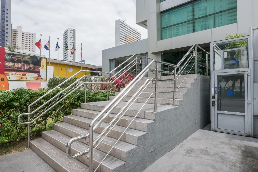  RMD906 Maravilhoso flat na praia de Boa Viagem