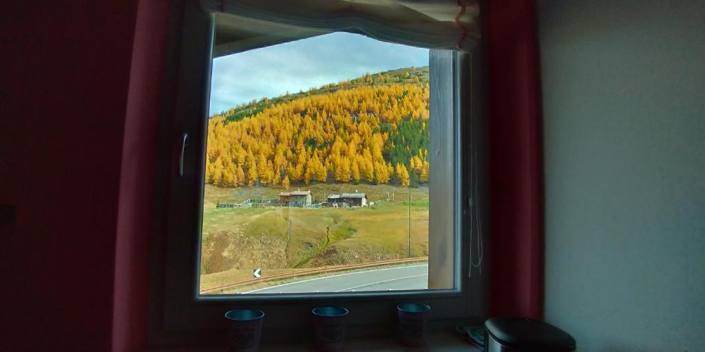 Nespecifikovaný výhled na hory nebo výhled na hory při pohledu z apartmánu