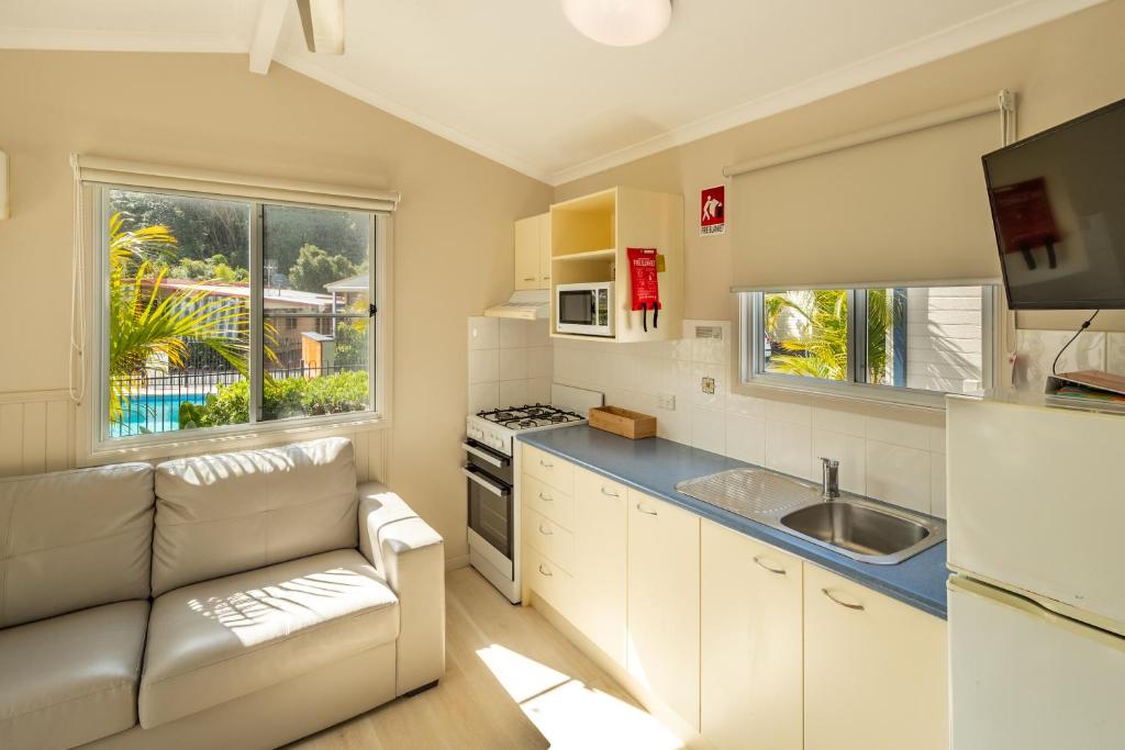 Kuchyň nebo kuchyňský kout v ubytování Ingenia Holidays Nambucca Heads