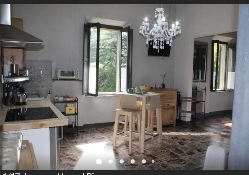Dapur atau dapur kecil di La casetta sul Piazzone