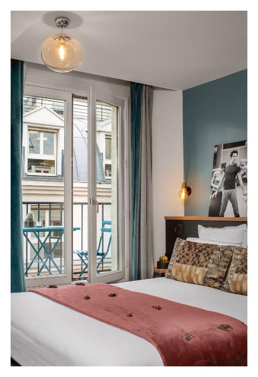 Lyric Hotel Paris Opera客房内的一张或多张床位