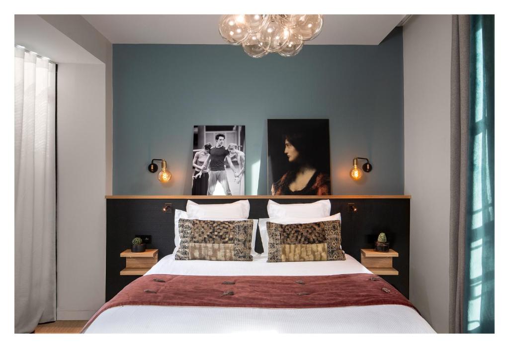 Lyric Hotel Paris Opera客房内的一张或多张床位