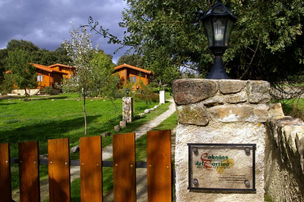 Jardín al aire libre en Cabañas del Cortino