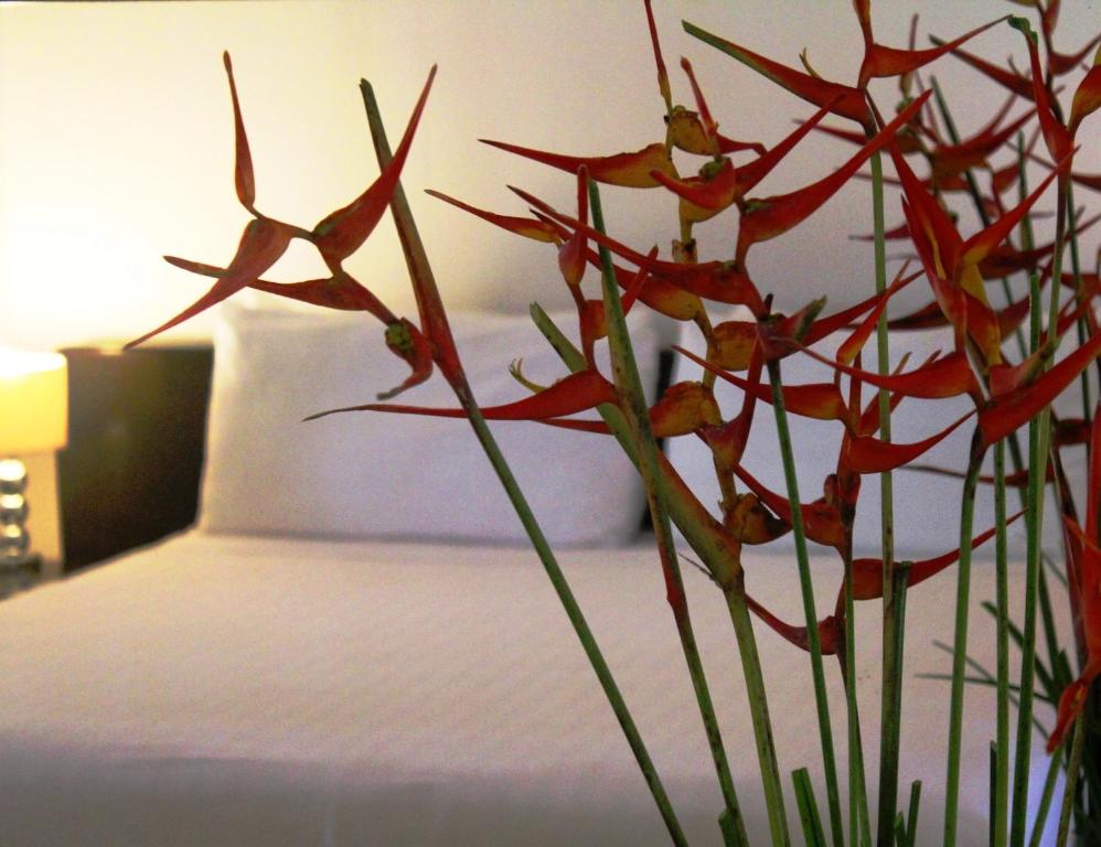 Postel nebo postele na pokoji v ubytování Albrook Inn