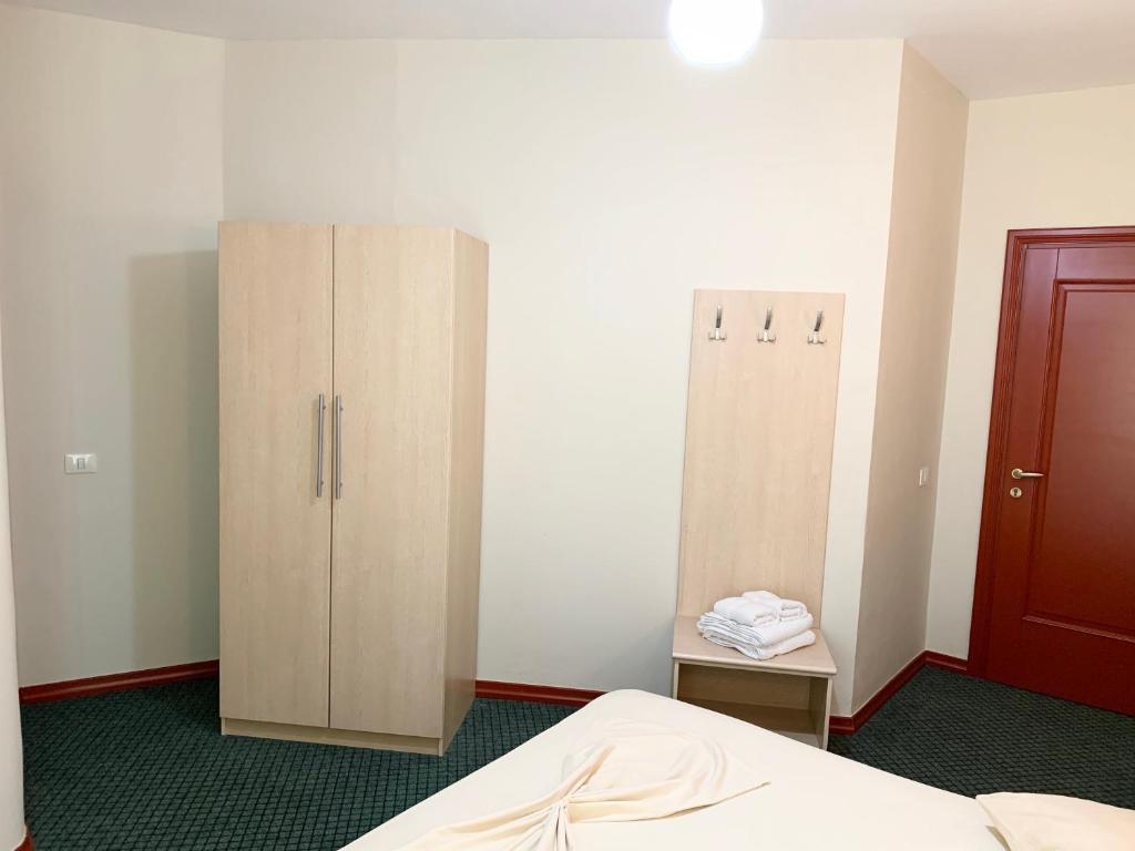 Postel nebo postele na pokoji v ubytování Kriva Resort