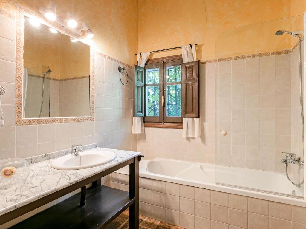 Beautiful Cottage in La Joya with Private Swimming Pool, La ...