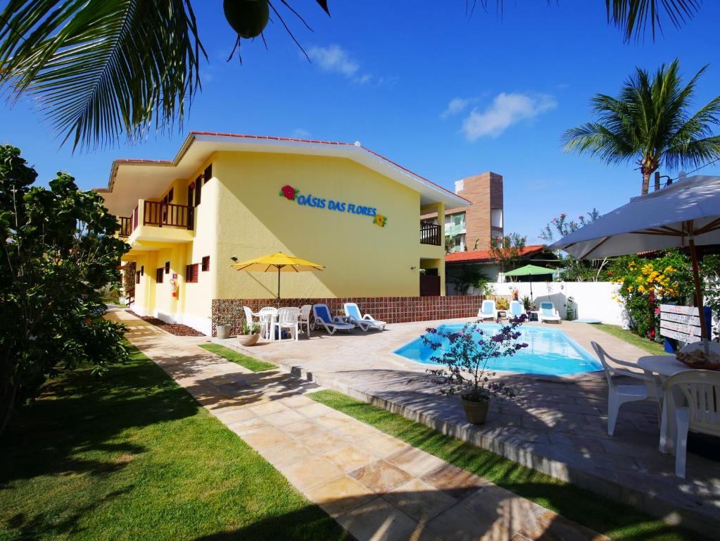 Villa con piscina y complejo en Condomínio Oasis das Flores, en Porto de Galinhas
