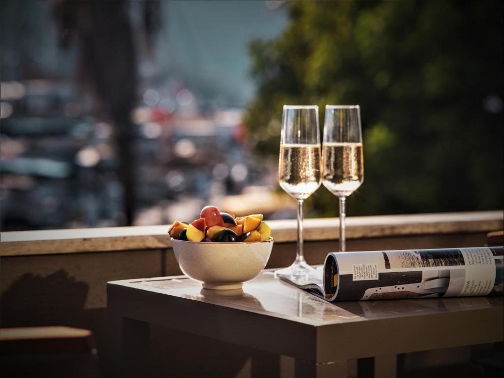 Hotel Marina Bay Göcek italokat is kínál