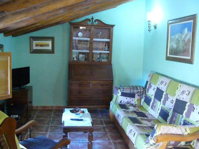 A seating area at Casa Rural Torre De Campos