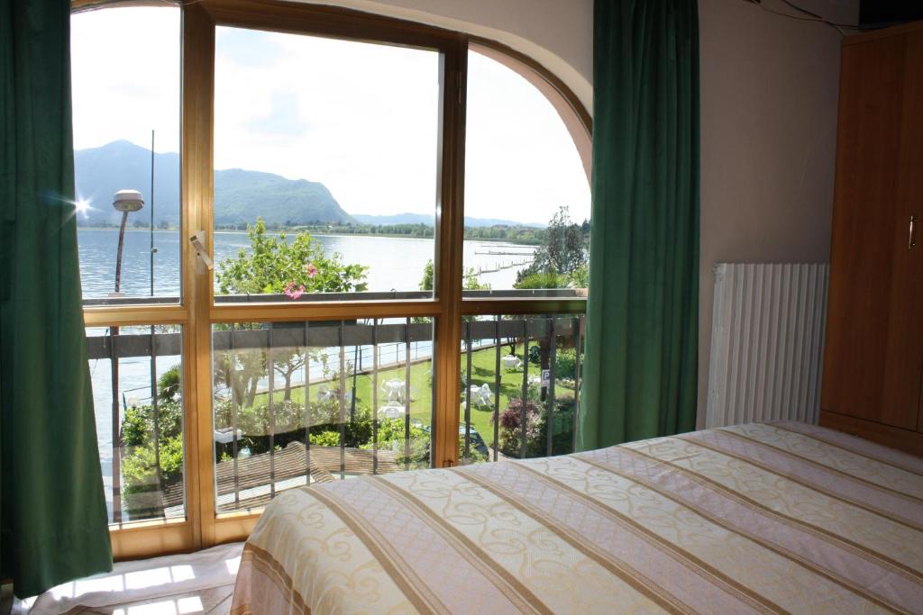 Příroda nedaleko hotelu