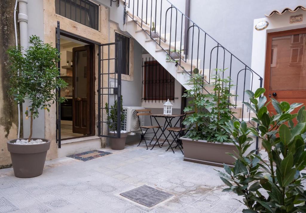 Balkón alebo terasa v ubytovaní Cortile Davì in Ortigia