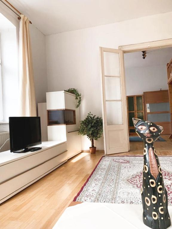 TV a/nebo společenská místnost v ubytování Pension Huber - Apartement Wien 9