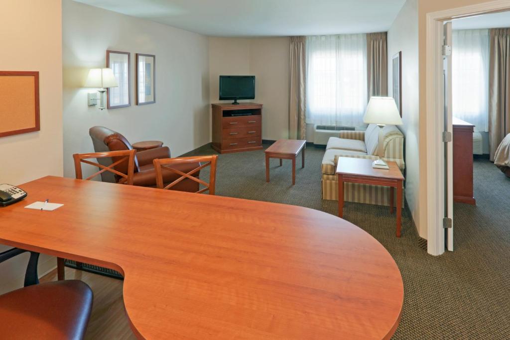 Candlewood Suites Gillette by IHG photo