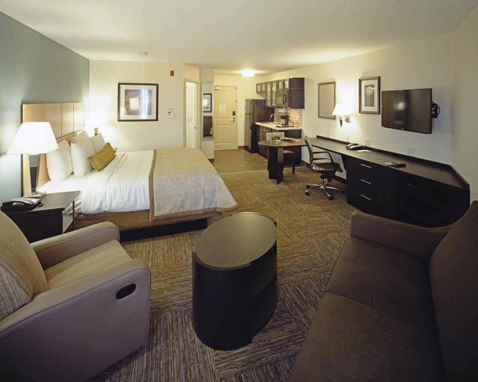 Candlewood Suites Fort Collins by IHG - Suite Estudio King Con Sofá Cama