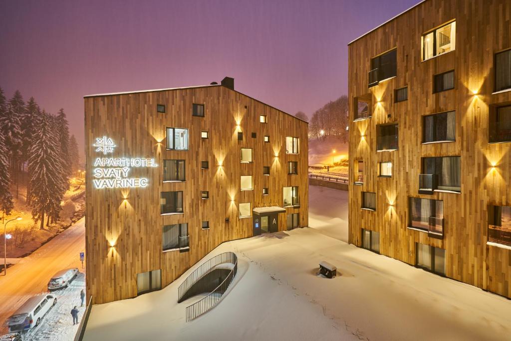 Aparthotel Svatý Vavřinec v zimě