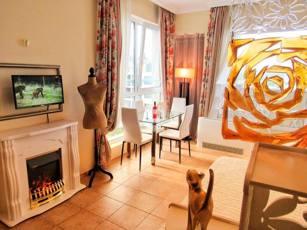Golden Excellence in 5 Stars Sunset Resort