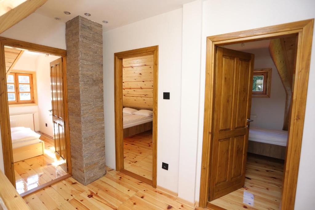 Postel nebo postele na pokoji v ubytování Tara Cottage