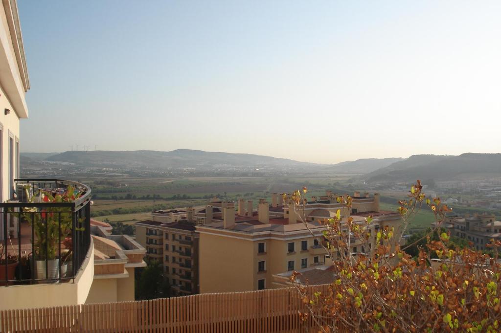 Lovely apartment near airport and Nations Park, with garage - Hizvo