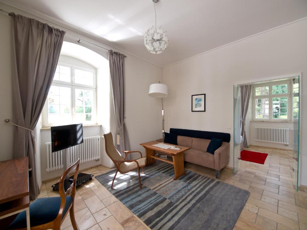 Pałac Pakoszów Schlosshotel Wernersdorf - 17