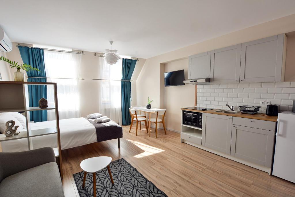 Mandarin Premium Apartments - 