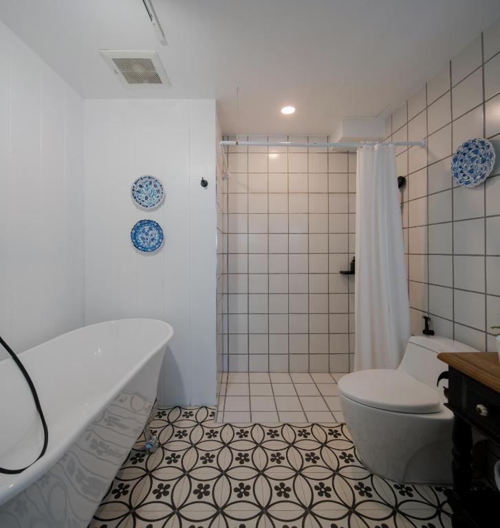 Blu Monkey Boutique Phuket Town - Resim 15