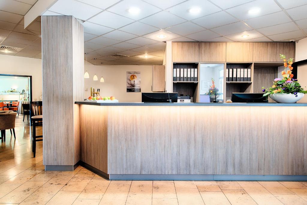 ACHAT Hotel Stuttgart Zuffenhausen - Resim 11