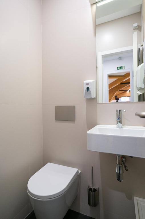 Change The World Hostels - Coimbra - Almedina - 9