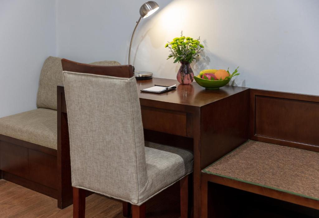 Posezení v ubytování Skylark Hotel